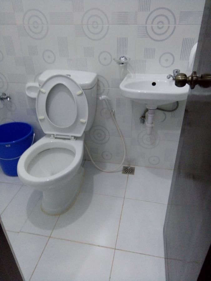 Chelle'S Apartelle - Inn Ель-Нідо Екстер'єр фото