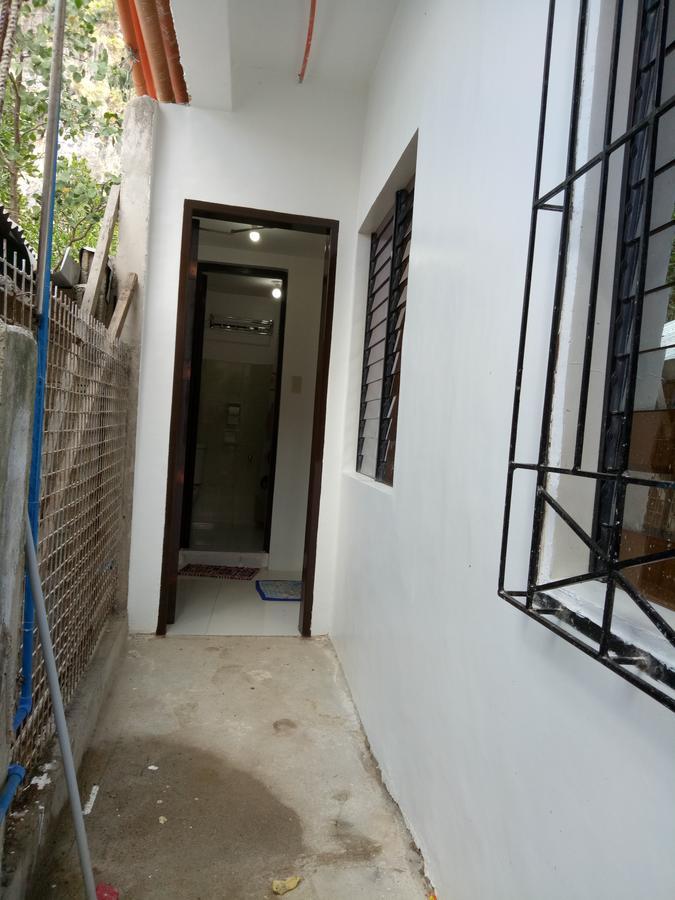 Chelle'S Apartelle - Inn Ель-Нідо Екстер'єр фото