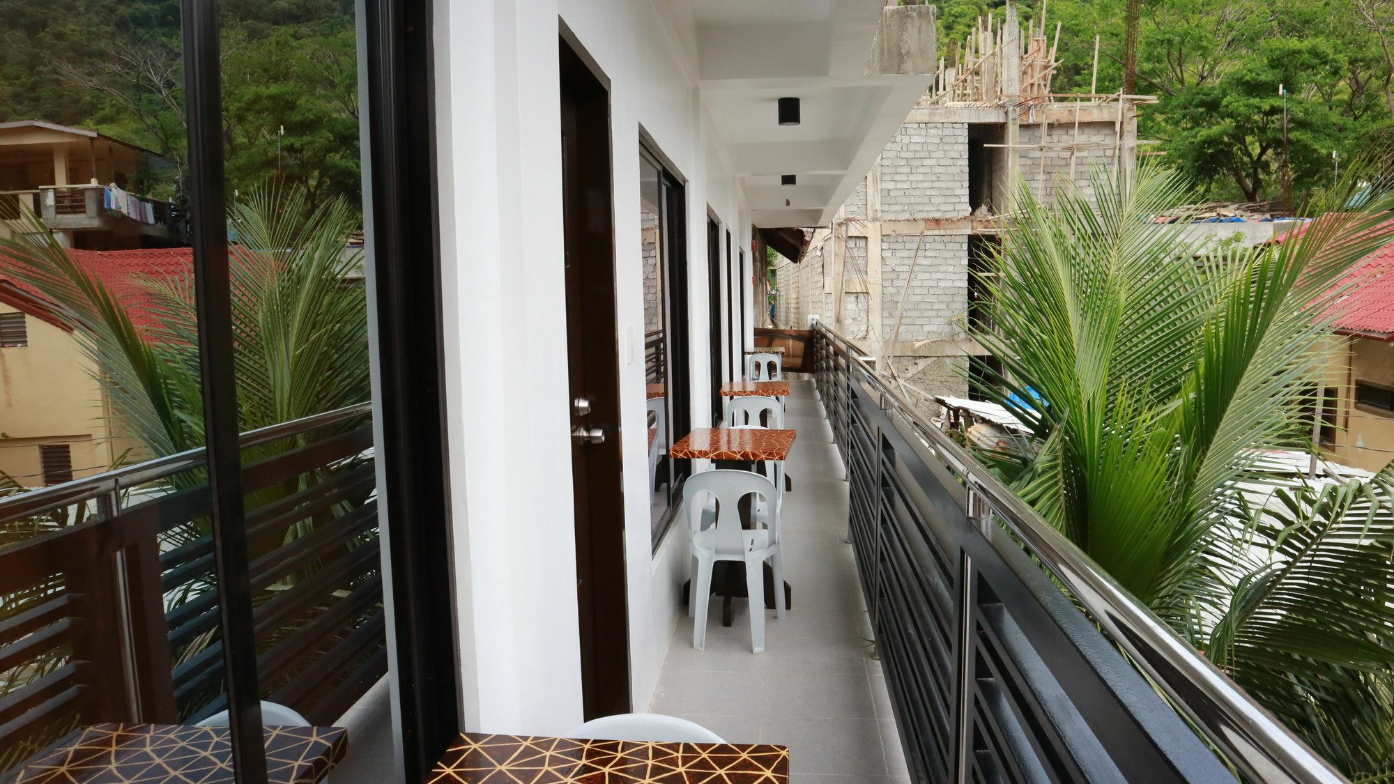 Chelle'S Apartelle - Inn Ель-Нідо Екстер'єр фото